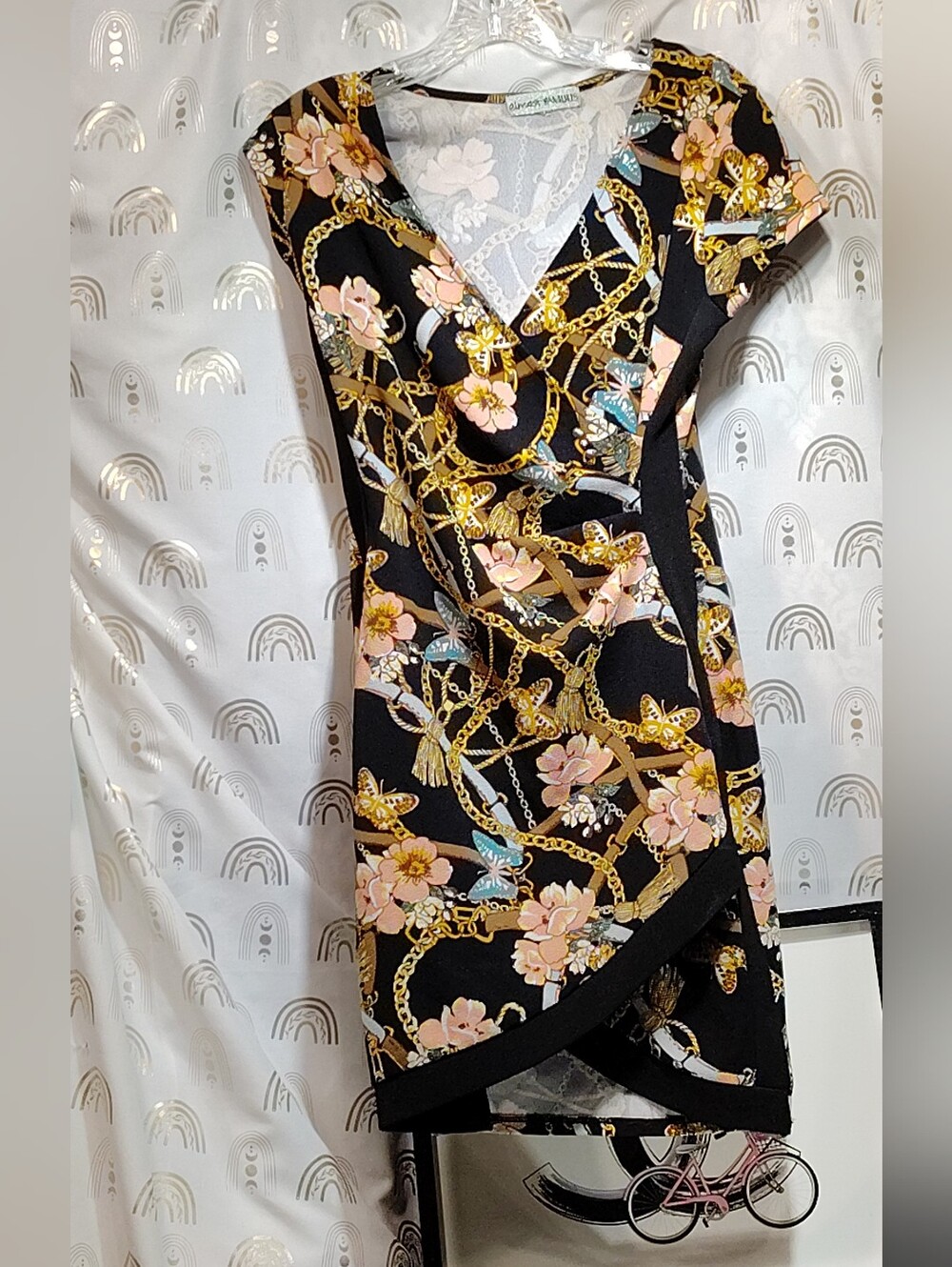 Almost Famous Black Floral & Chain-Print Mini Dress